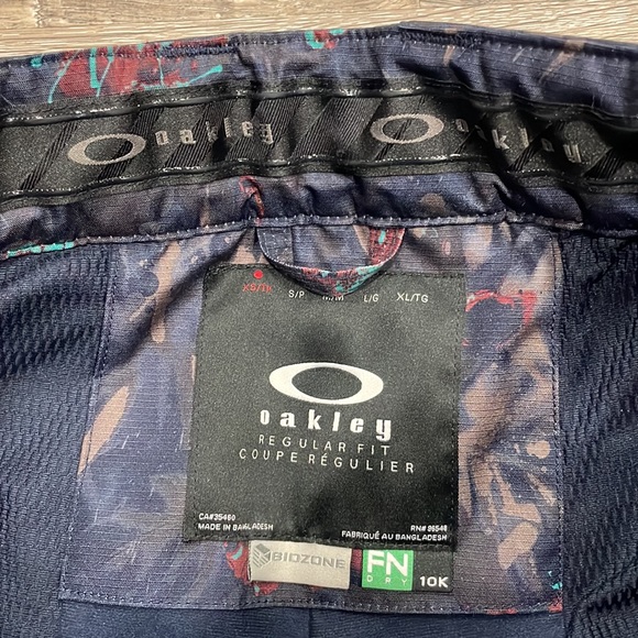 Oakley Biozone Abstract Floral Ski / Snowboard Pants - Picture 4 of 9